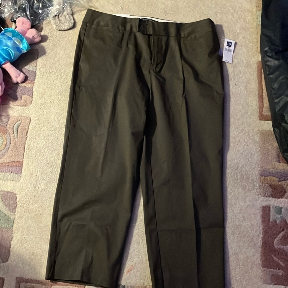 Women’s pants size 14